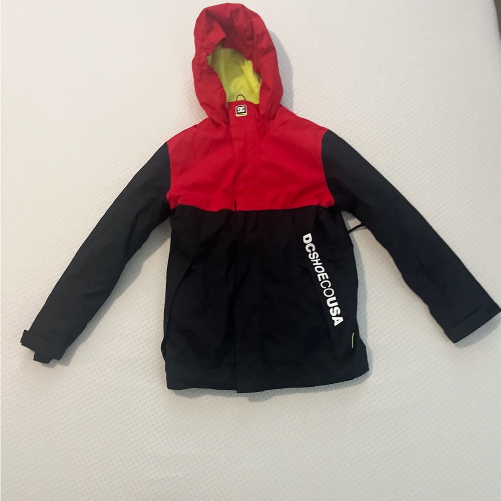 DC. Ski jacket. Black and red. Kids 14/XL